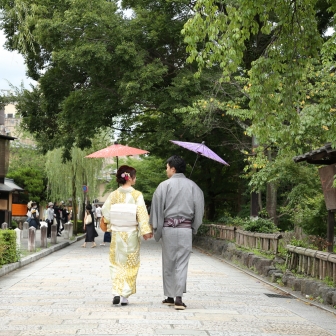 京都 コレクション 着物 祇園白川